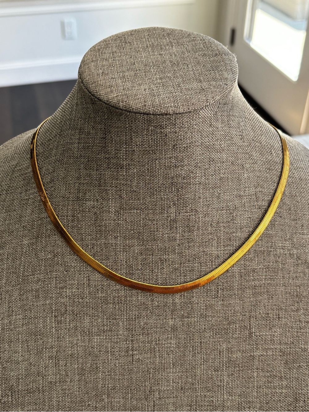 Source Unknown 18 karat Gold Plated Tone Herringbone Necklace